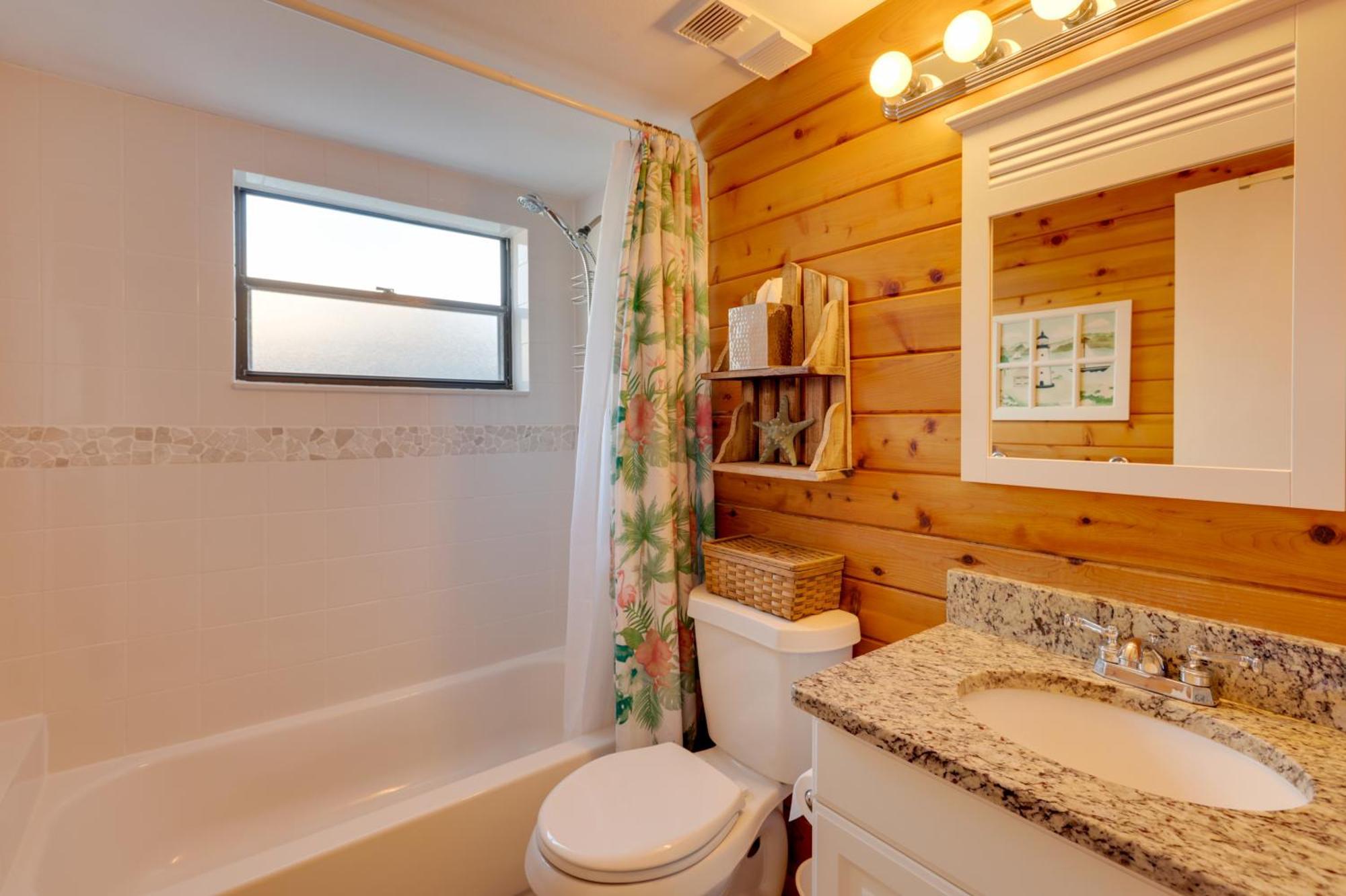 Cape Canaveral Escape With Grill Walk To Beach! Exterior photo