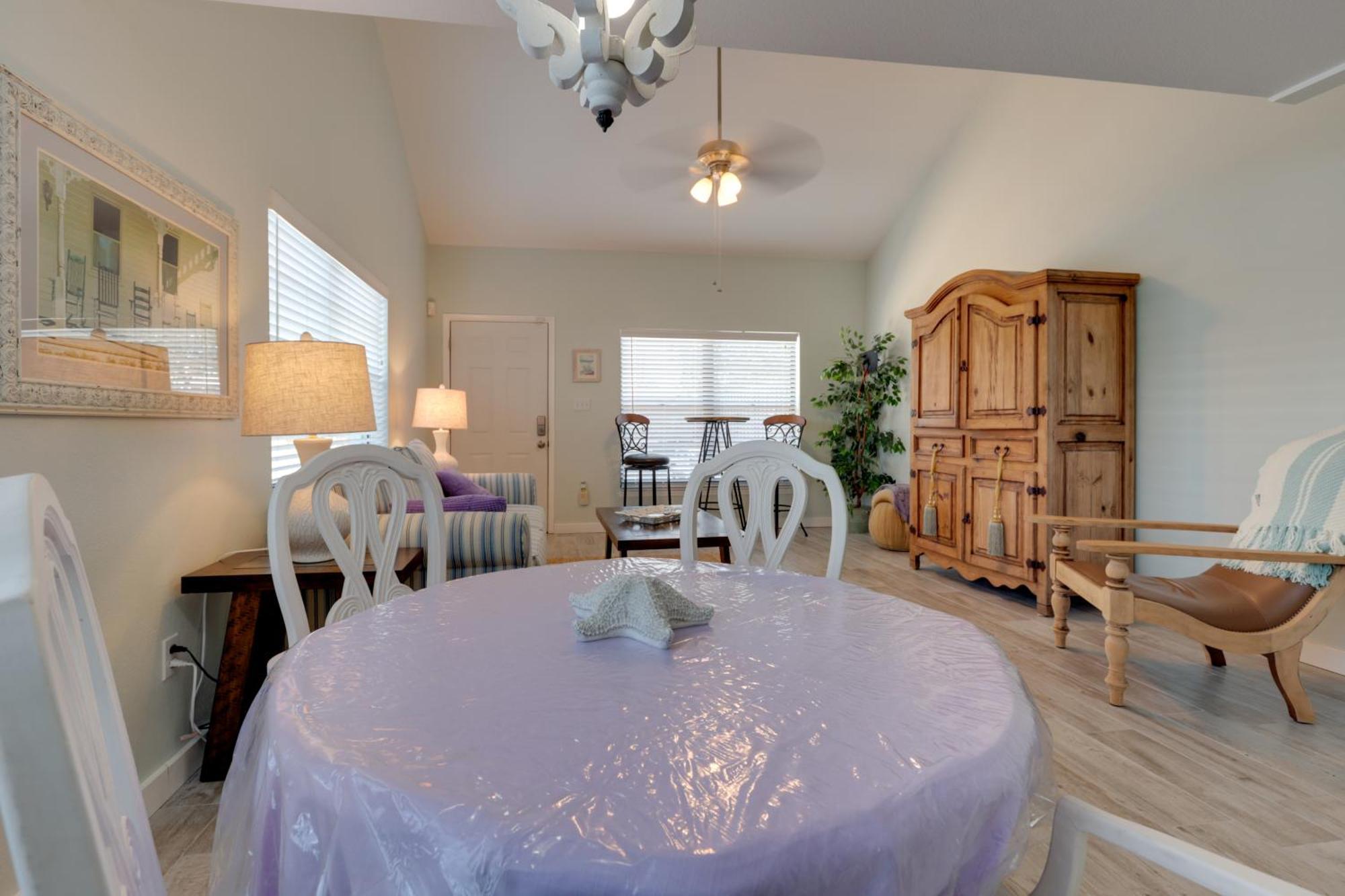 Cape Canaveral Escape With Grill Walk To Beach! Exterior photo