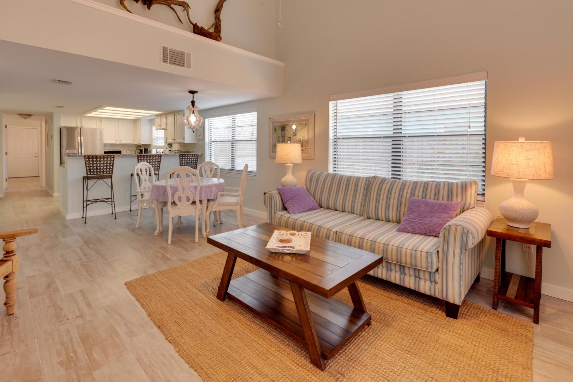Cape Canaveral Escape With Grill Walk To Beach! Exterior photo